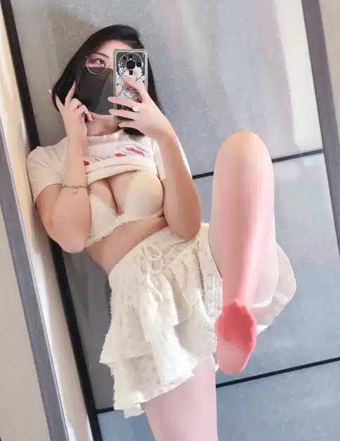 奶咪娃娃展示 全身比例