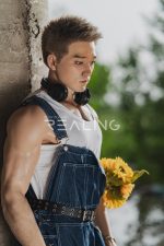Realing 睿靈 - 贊恩 Zane - 180cm