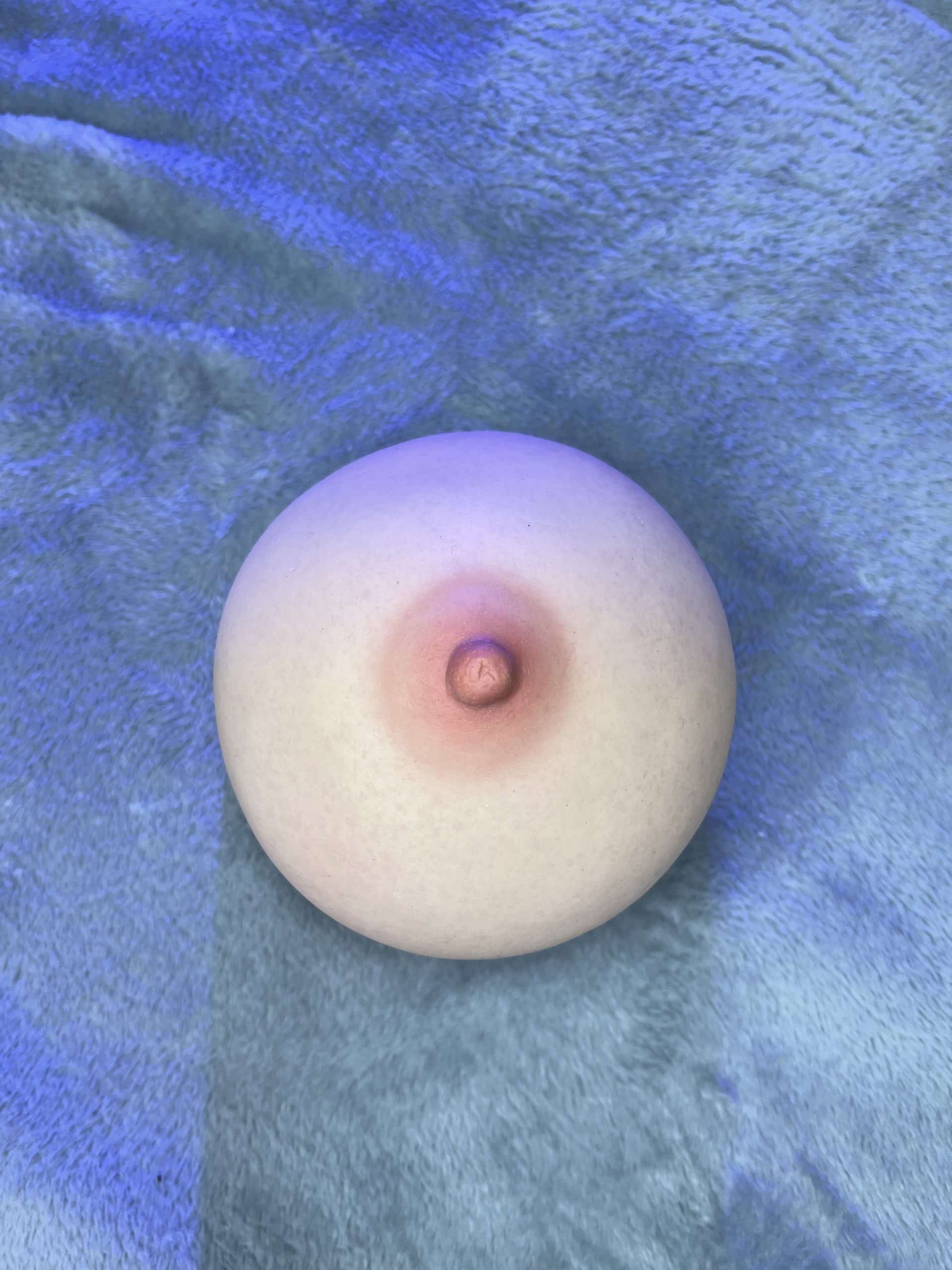 76DollShop 單乳矽膠小物實拍圖