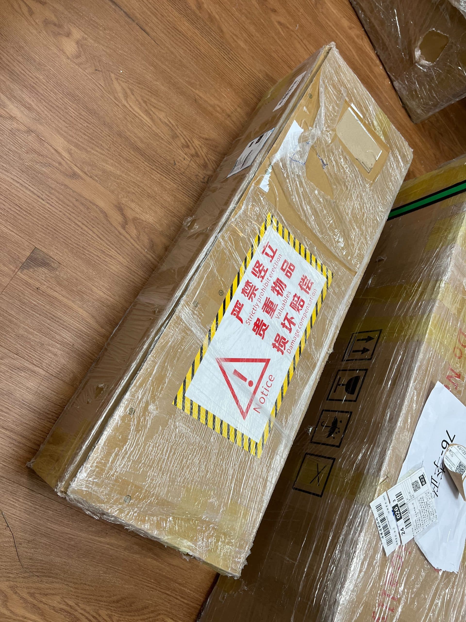 Realing 睿靈外箱實拍 2