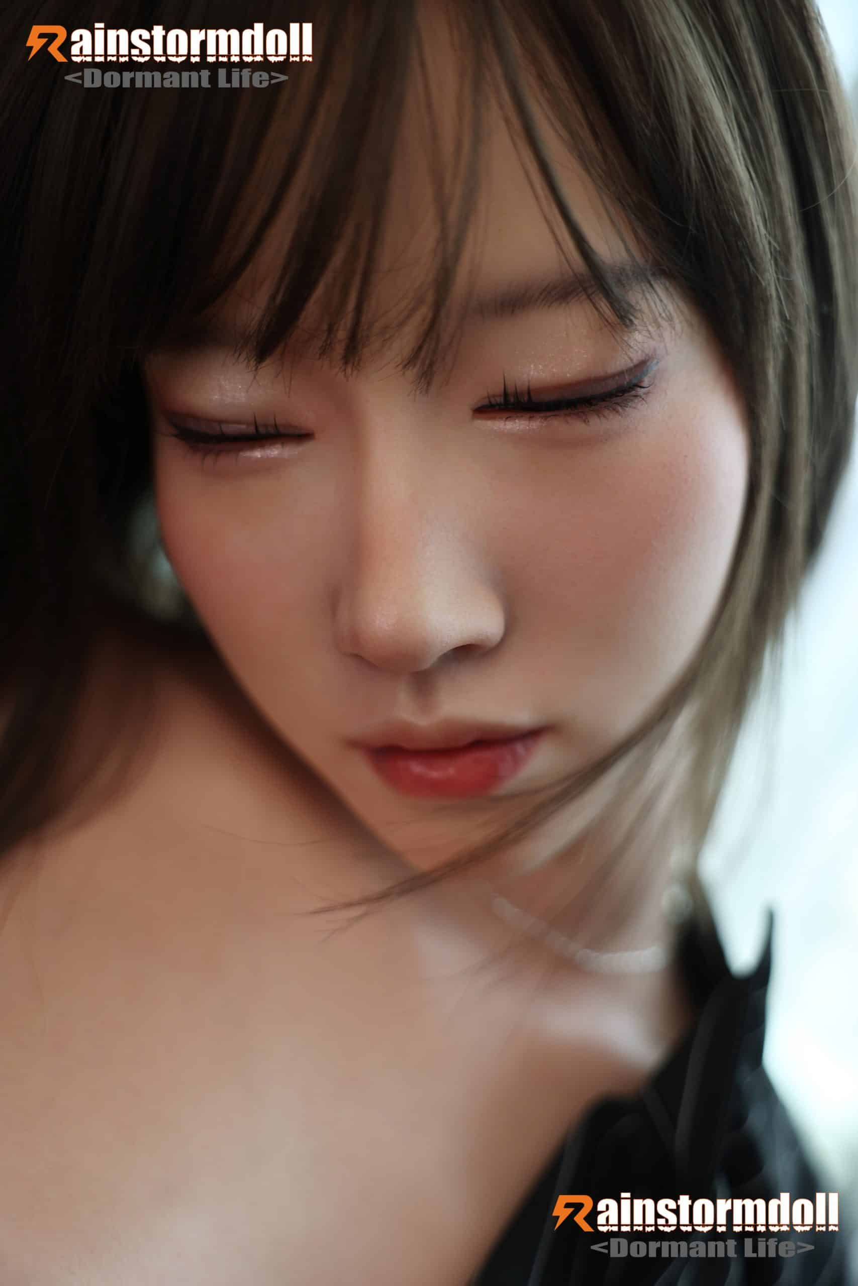 XTDOLL畢業款002臉部特寫與可睜閉眼功能
