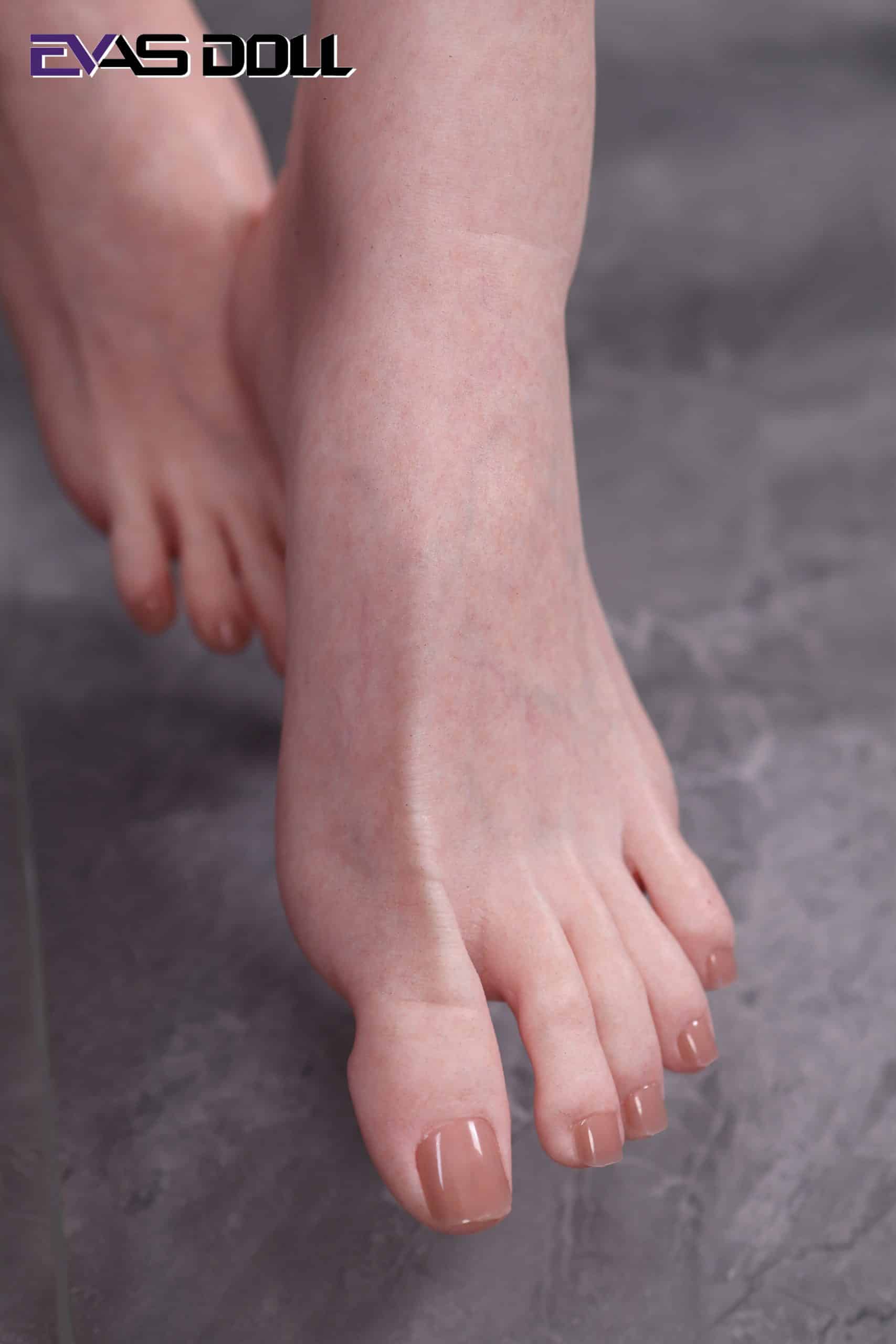 AndyEva 伊戴珊 200cm 矽膠娃娃腳趾細節近照