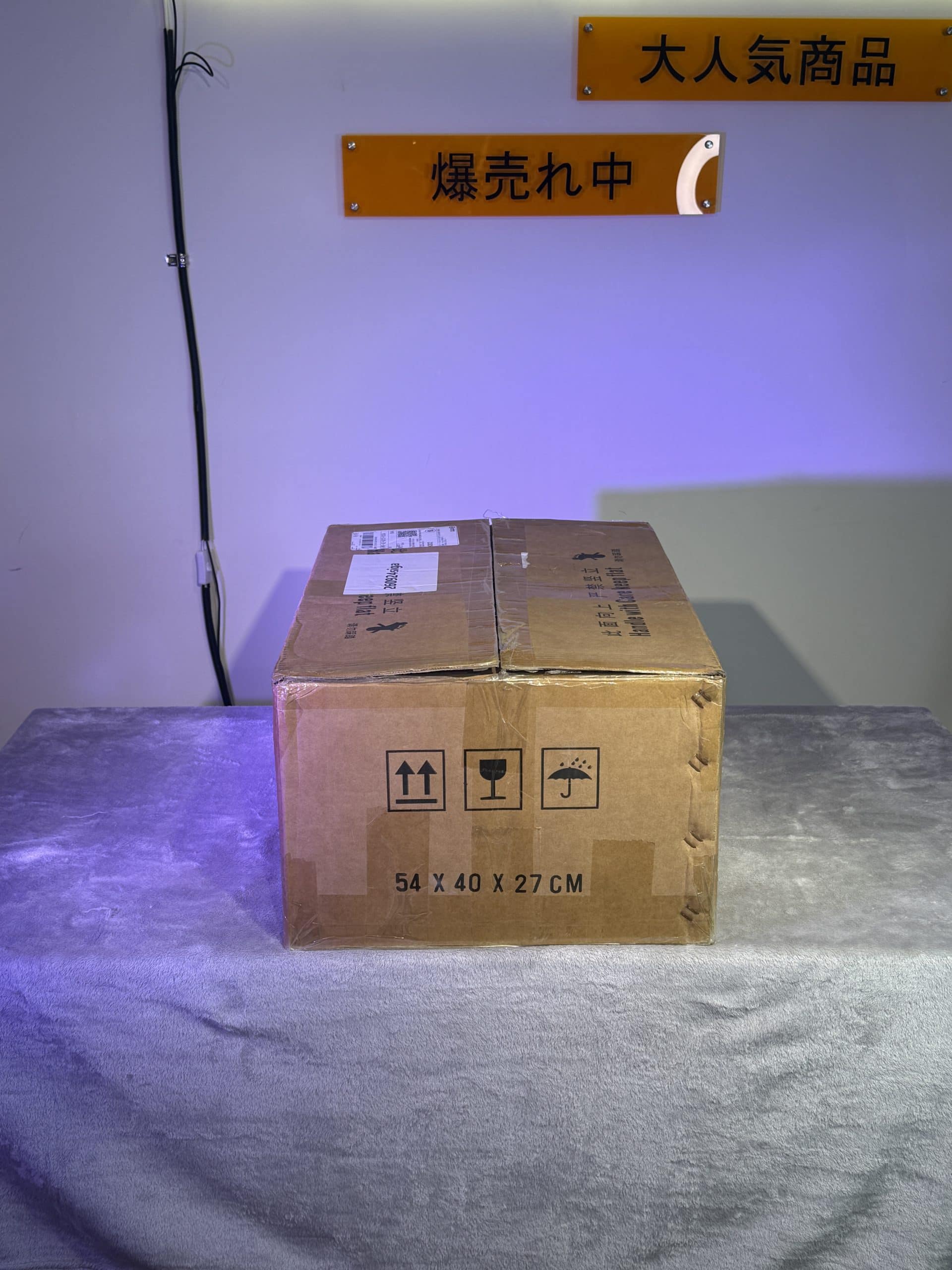 艾希 Ashe 雙性半身娃娃外箱實拍與尺寸標示